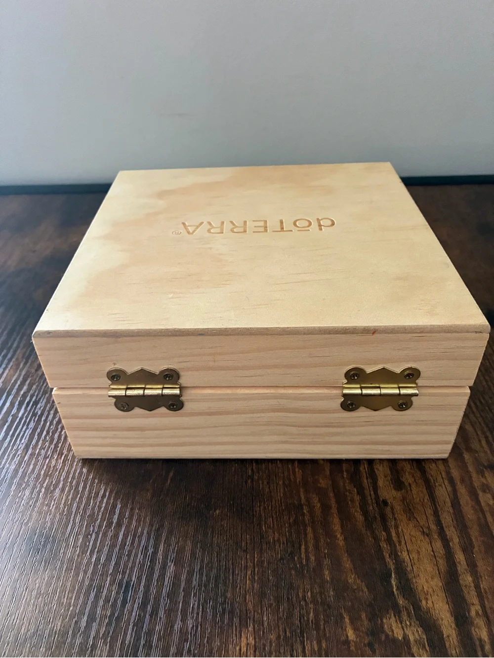 dōTERRA Wooden Storage Box in Light Natural Finish
